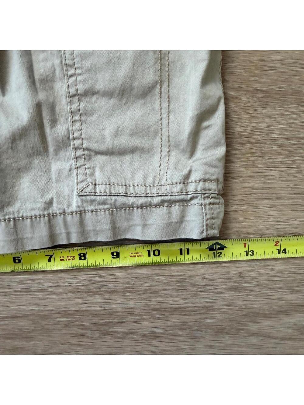 Vintage Unionbay Tan Utility Cargo Shorts - Sz 38 - Picture 6 of 7
